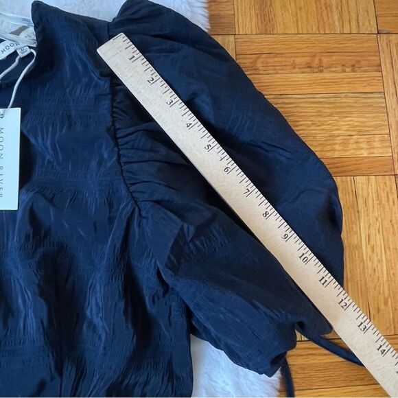 MOON RIVER Navy Blue Tiered Puff Sleeve Midi Dress - Size M - Picture 8 of 10